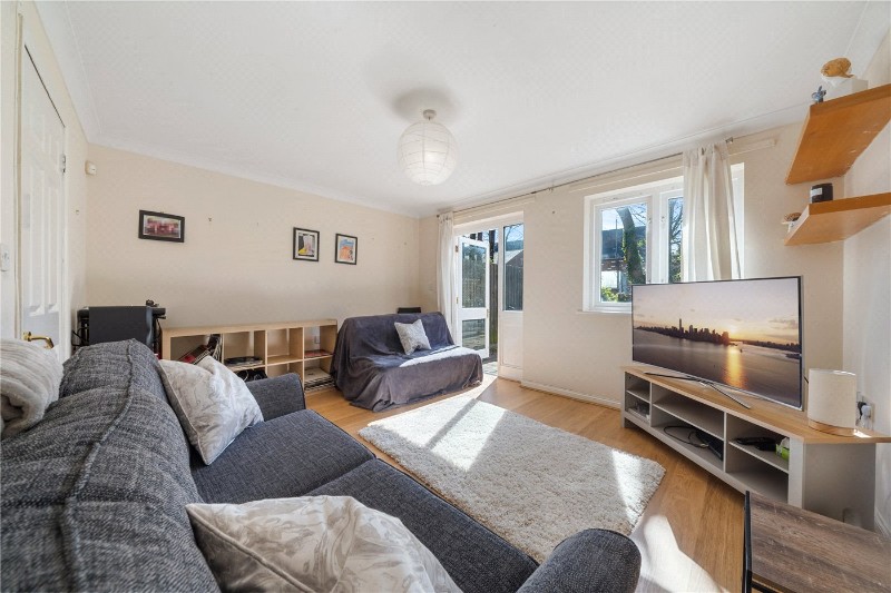 Buxhall Crescent, London, E9