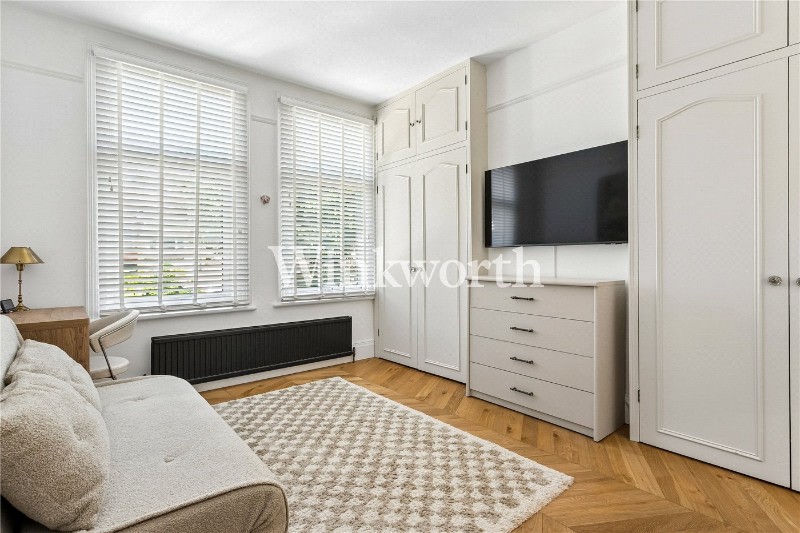 Conway Road, London, N14