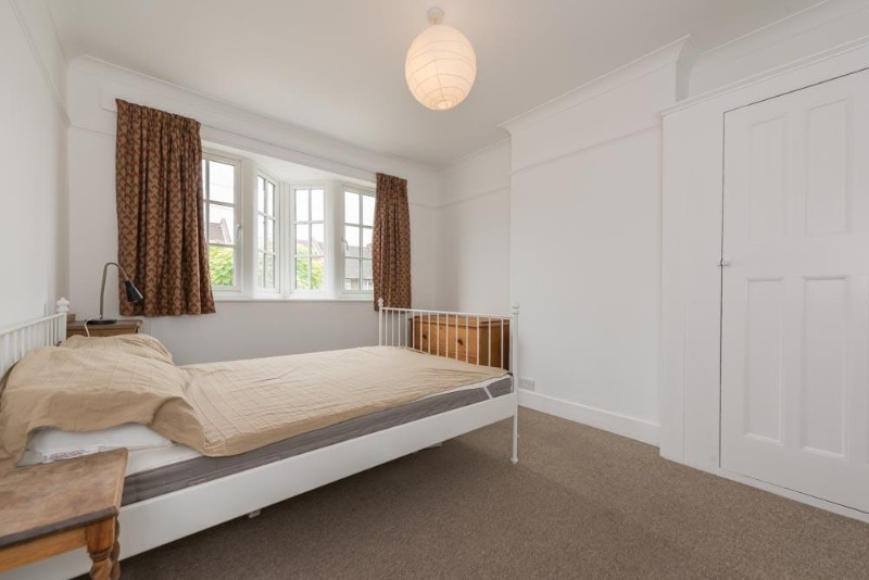 Doyle Gardens, London, NW10