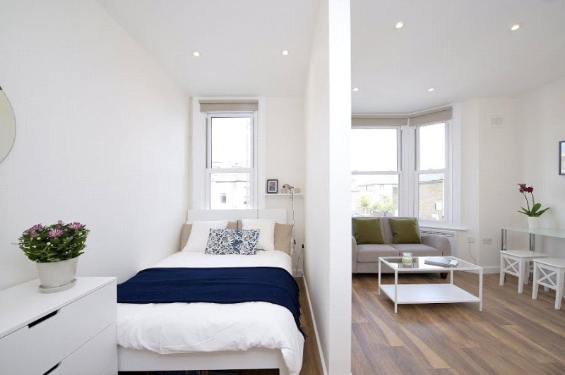 Bloemfontein Road, London, W12