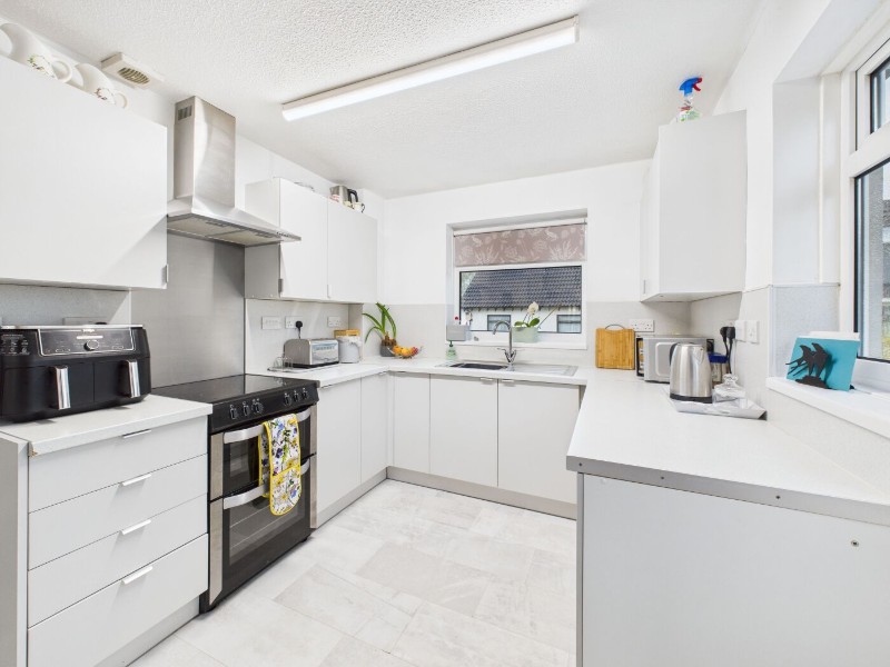 Nymet Avenue, Bow, Crediton, Devon, EX17