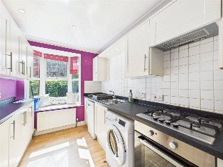 Hillsborough Avenue, Exeter, Devon, EX4
