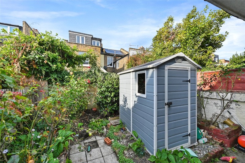 Gayford Road, London, W12