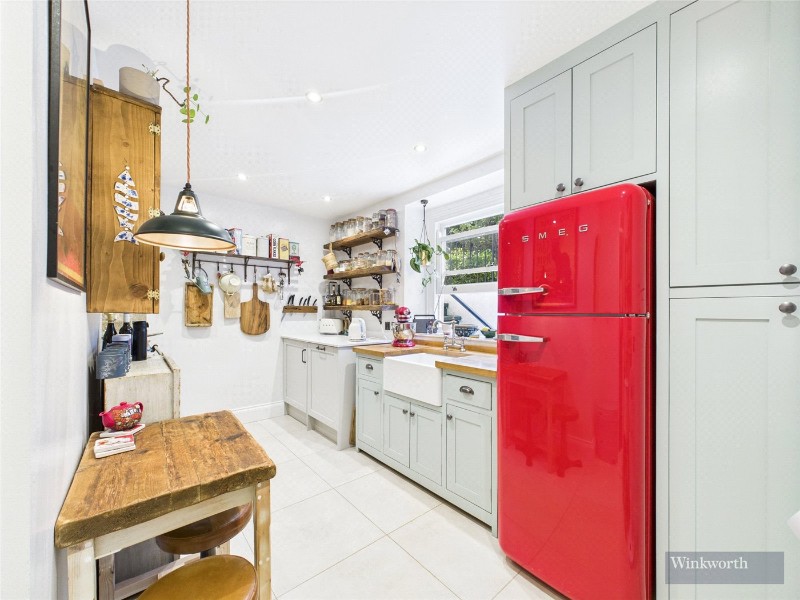 Uxbridge Road, Kingston upon Thames, KT1