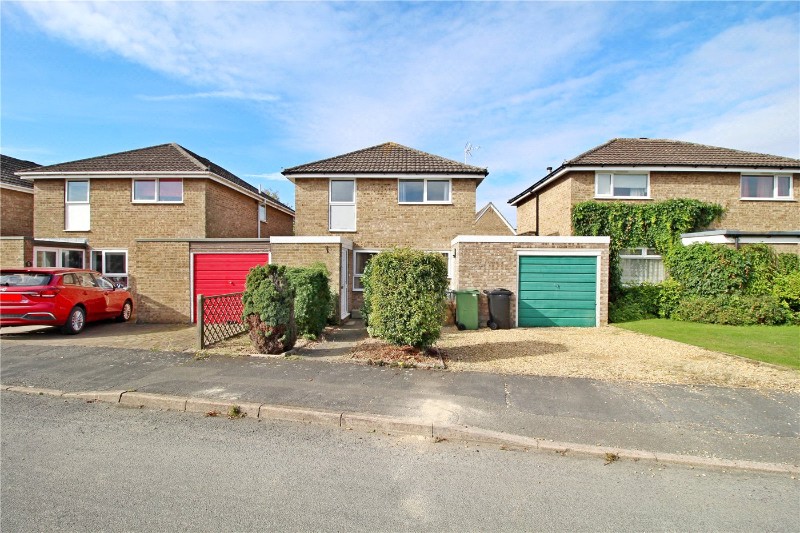 Clover Road, Market Deeping, Peterborough, Lincolnshire, PE6