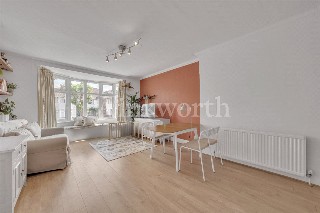 Ashbourne Avenue, London, NW11
