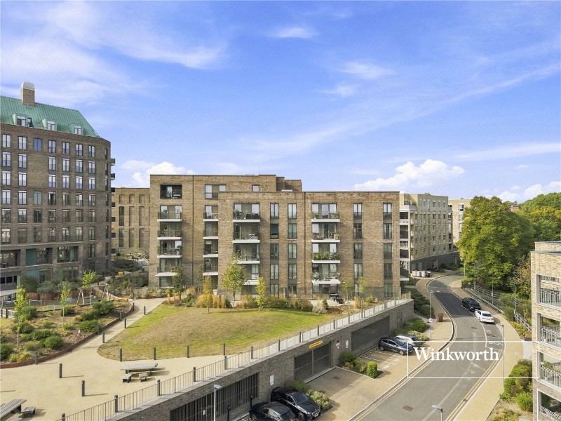Medawar Drive, Mill Hill East, London, NW7