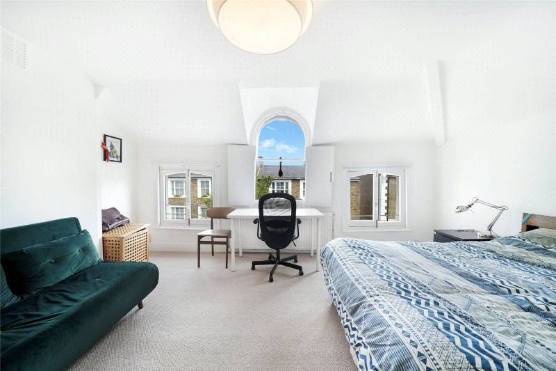 Kingsdown Road, London, N19