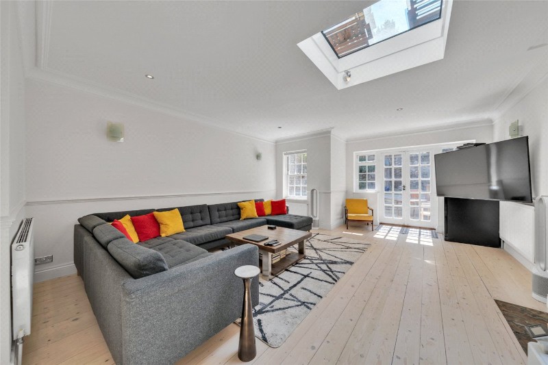 Ordnance Hill, St John's Wood, London, NW8