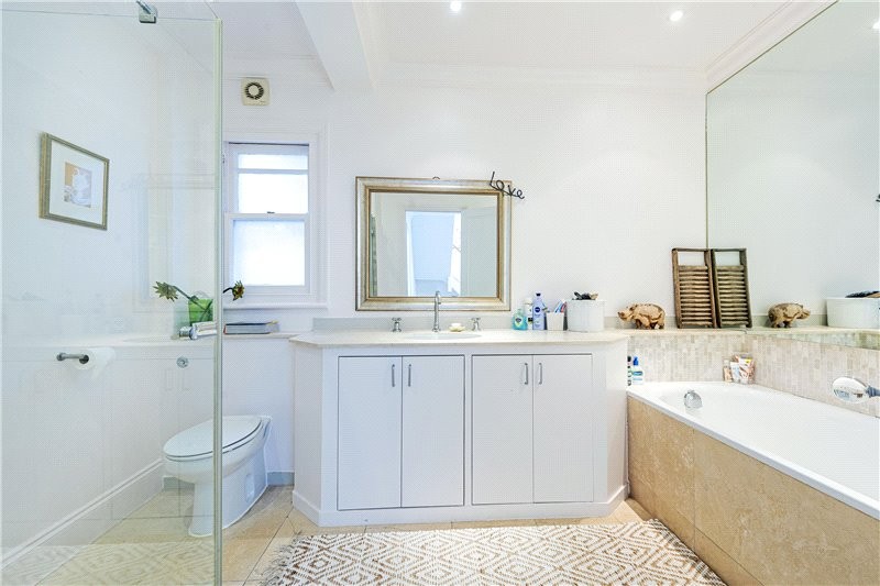 Ferry Road, Barnes, London, SW13