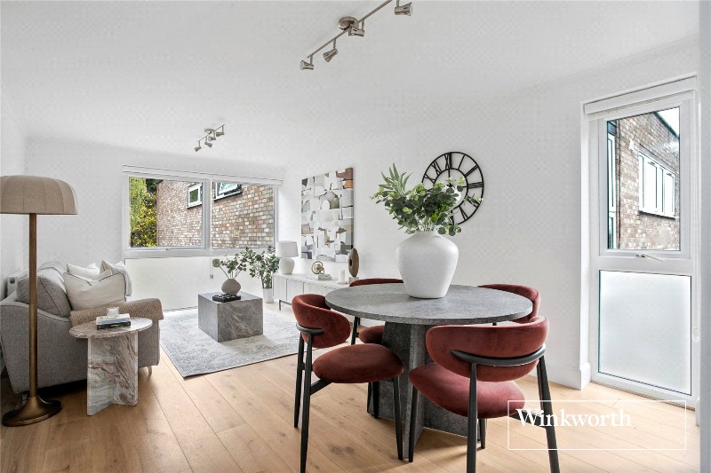 Sutherland Close, Barnet, EN5