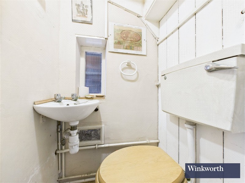 Methuen Road, Edgware, HA8