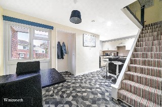 Novello Close, Basingstoke, Hampshire, RG22