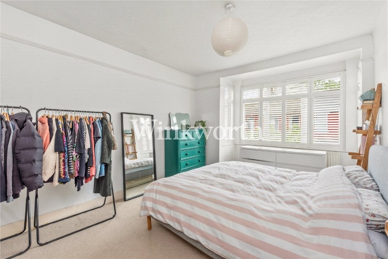 Rosebery Avenue, London, N17