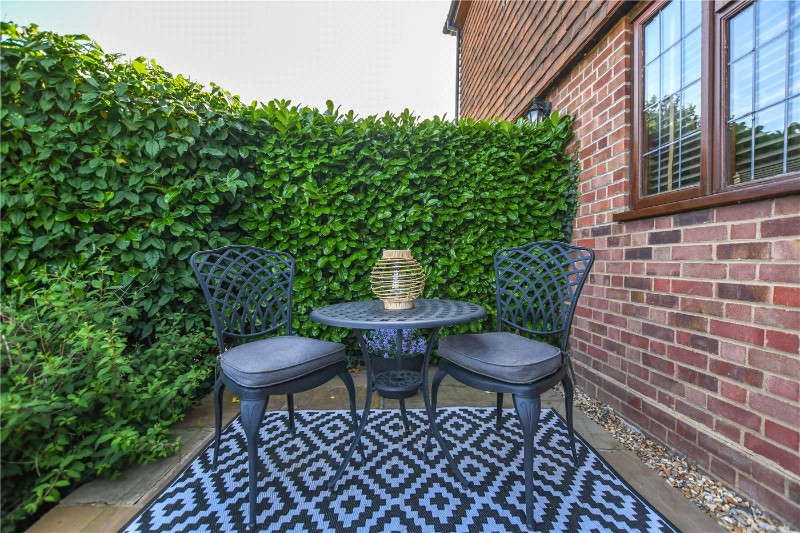 Cricket Hill, Finchampstead, Wokingham, Berkshire, RG40
