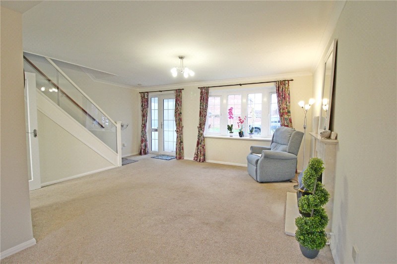 Beech Close, Market Deeping, Peterborough, Lincolnshire, PE6