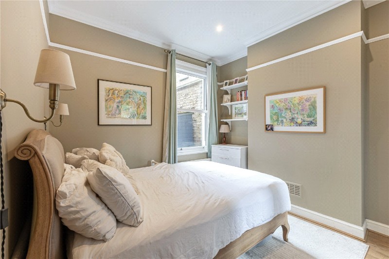 Honeybrook Road, London, SW12