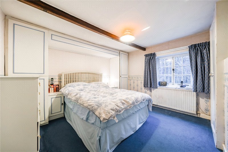 Tilford Road, Tilford, Farnham, Surrey, GU10