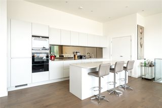 Buckhold Road, London, SW18