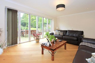 The Ridings, Ealing, London, UK, W5