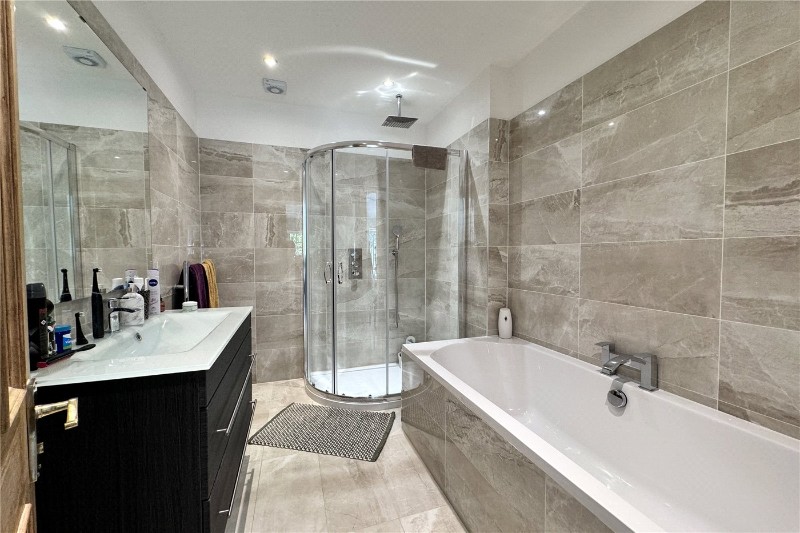 Denham Lane, Chalfont St. Peter, Gerrards Cross, Buckinghamshire, SL9