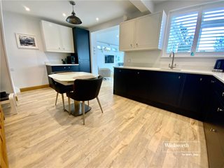 Sheldrake Road, Mudeford, Dorset, BH23