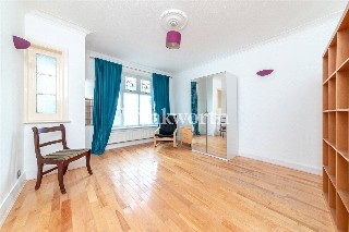 Temple Gardens, London, NW11