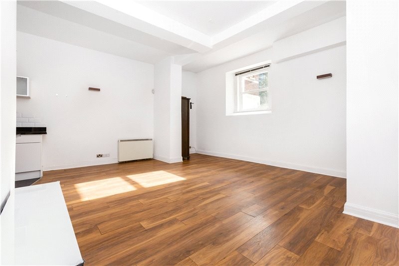 Charlotte Court, 68b Old Kent Road, London, SE1