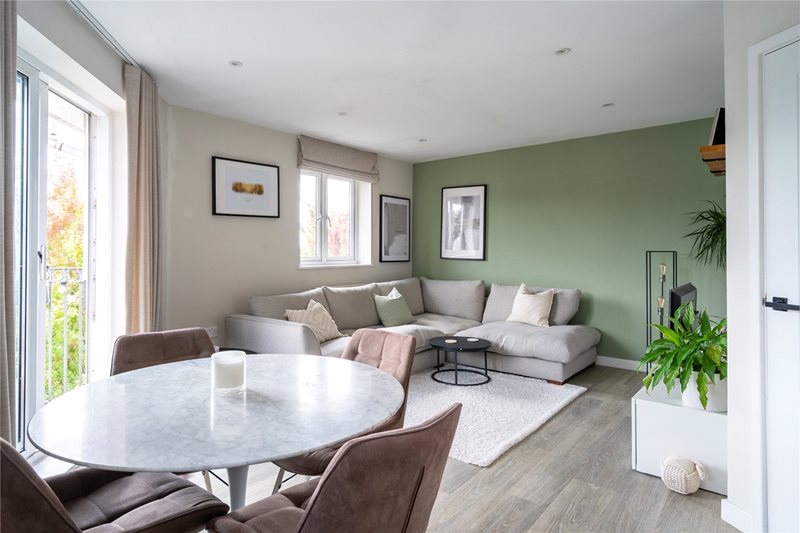 Curtis Field Road, London, SW16