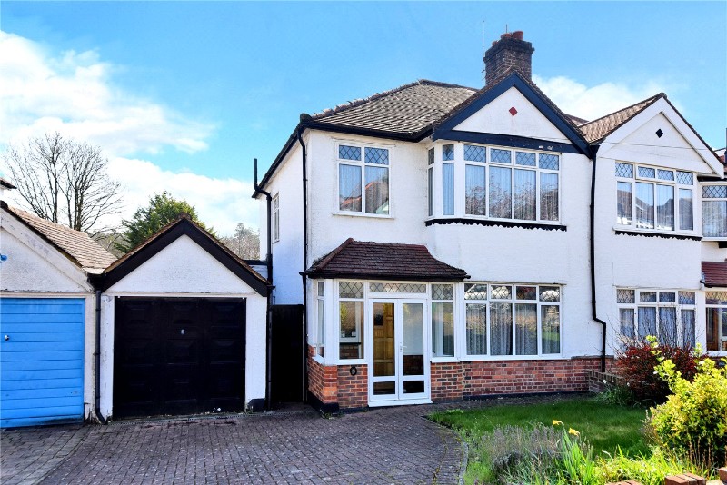 Pine Walk, Banstead, Surrey, SM7