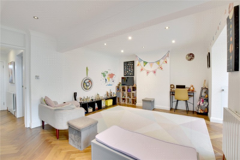 Kidbrooke Park Road, Blackheath, London, SE3