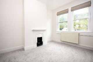 London Road, Bath, Somerset, BA1