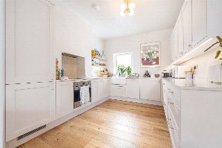 North Cross Road, East Dulwich, London, SE22