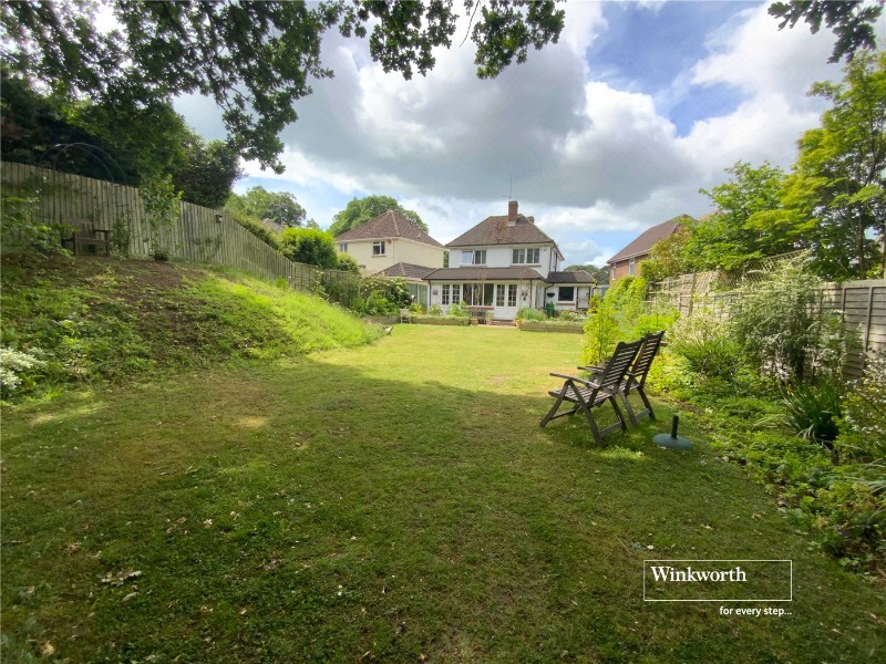 Shelley Close, Highcliffe, Dorset, BH23