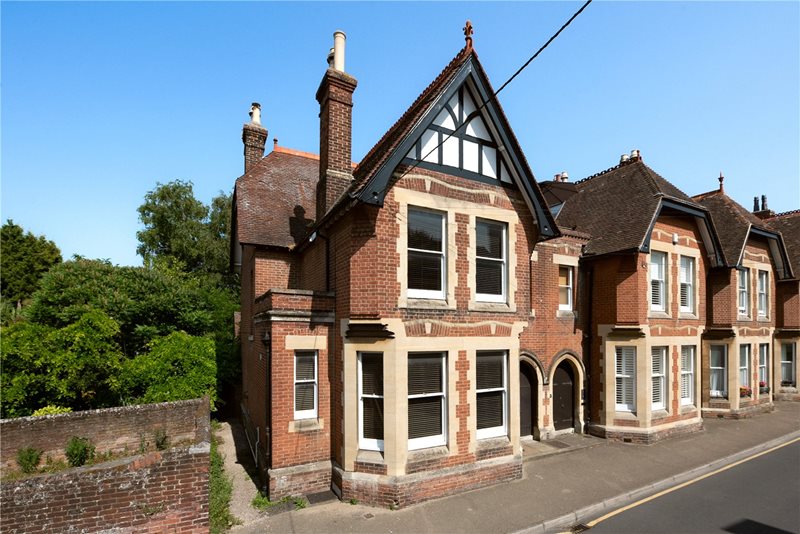 Victoria Road, Canterbury, Kent, CT1