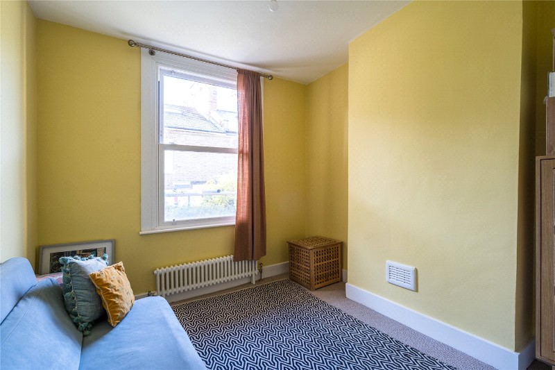 Elm Park, London, SW2