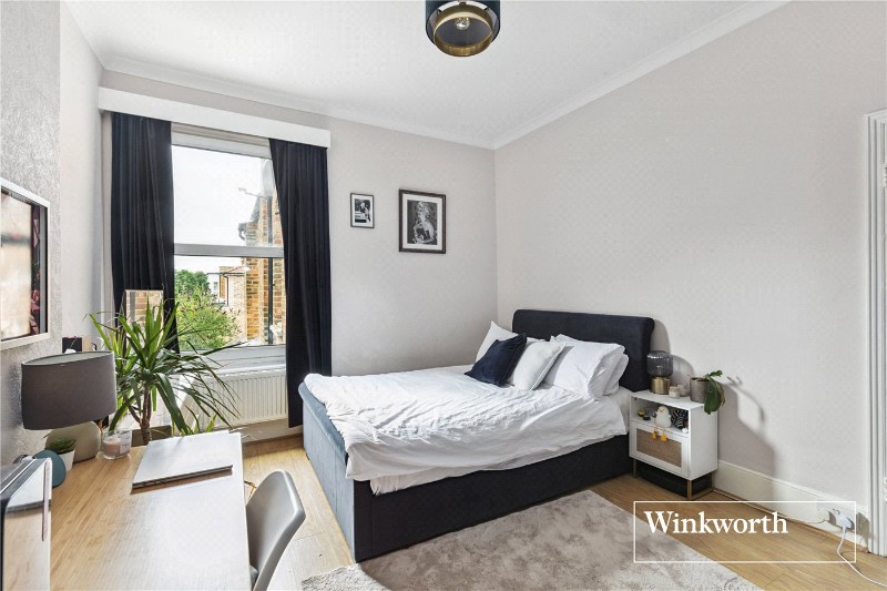 Long Lane, Finchley, London, N3