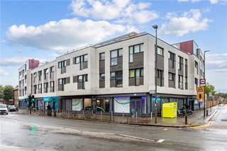 Garratt Lane, London, SW17