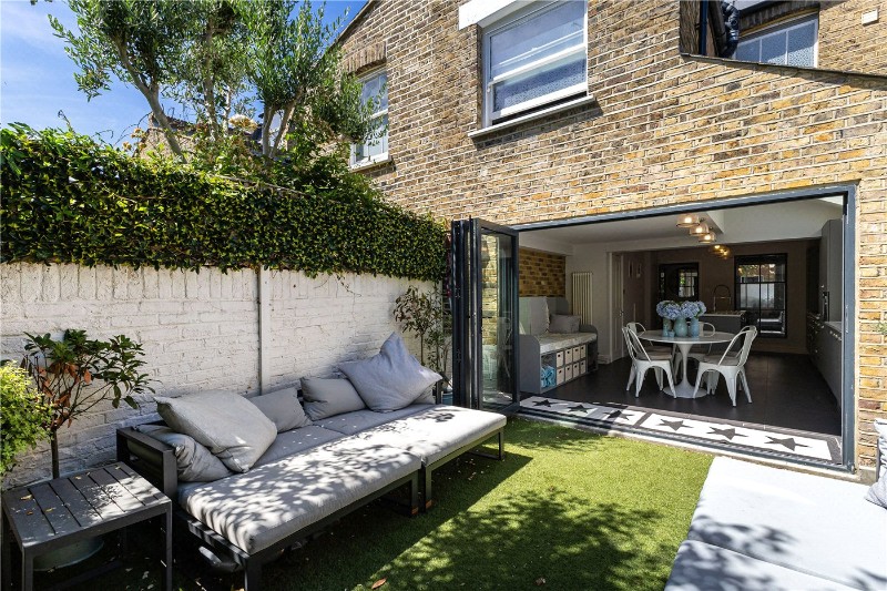 Sabine Road, London, SW11
