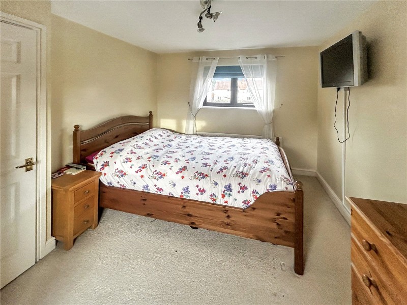 Simmons Court, Wellesbourne, Warwick, Warwickshire, CV35