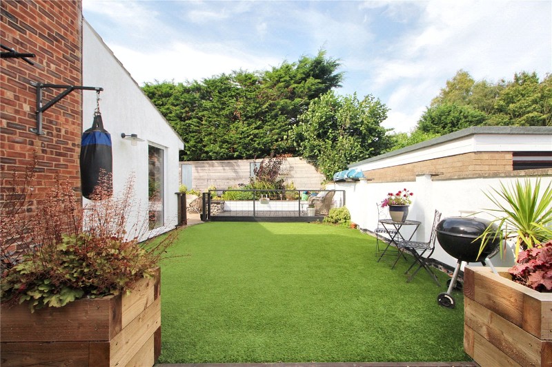 Elizabeth Road, Poringland, Norwich, Norfolk, NR14