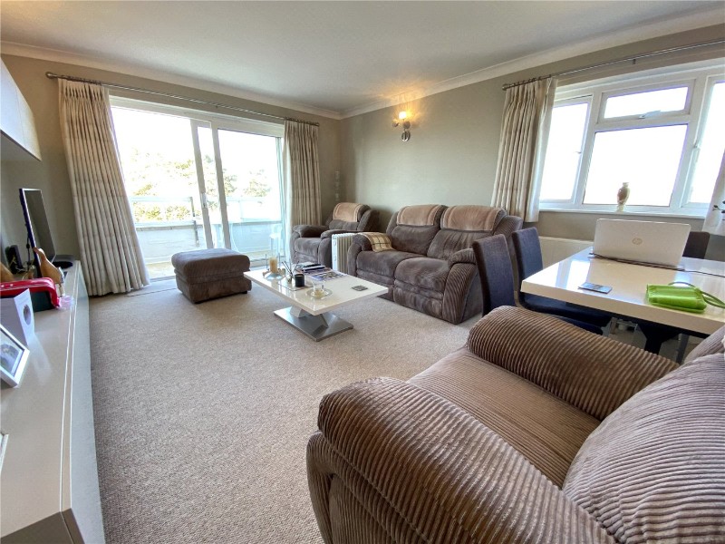 West Cliff Road, Bournemouth, BH4