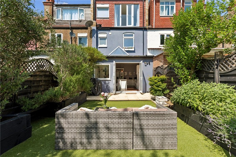 Links Road, London, SW17