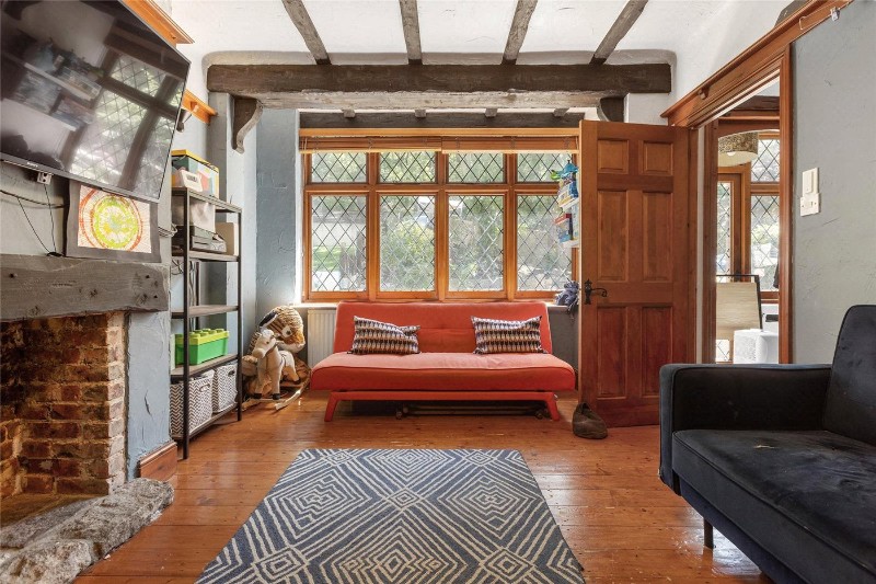 Annsworthy Crescent, London, SE25