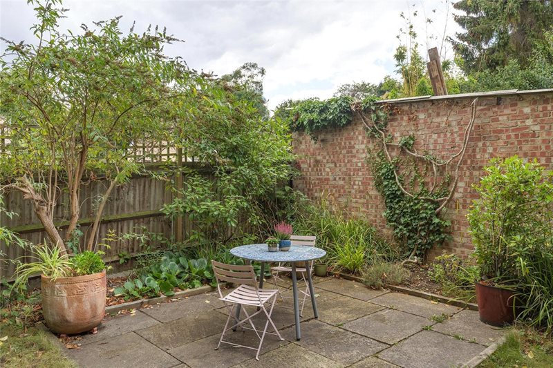 Castledine Road, London, SE20