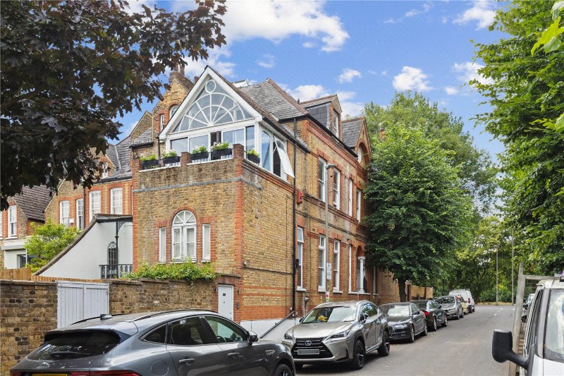 Bolingbroke Grove, London, SW11