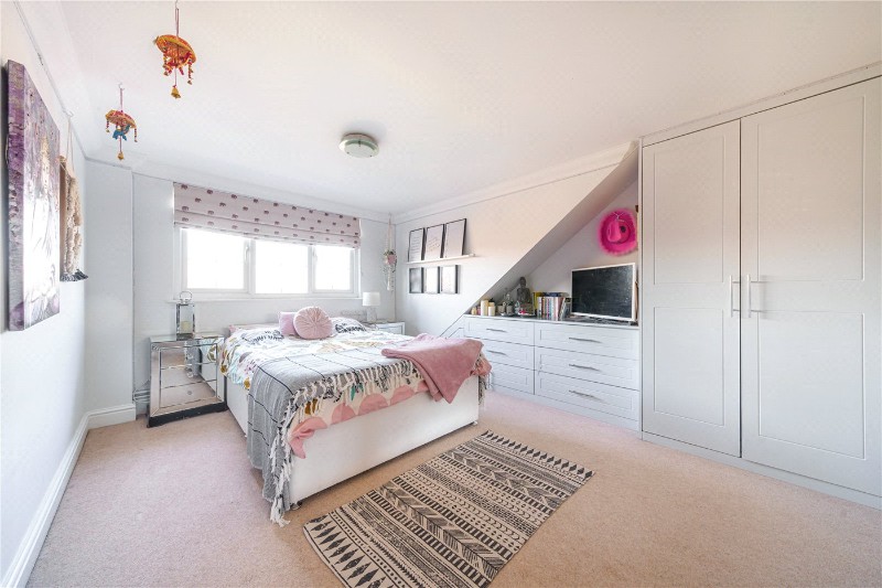 Pack Lane, Basingstoke, Hampshire, RG22