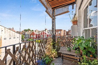 Grand Parade, Green Lanes, Harringay, N4