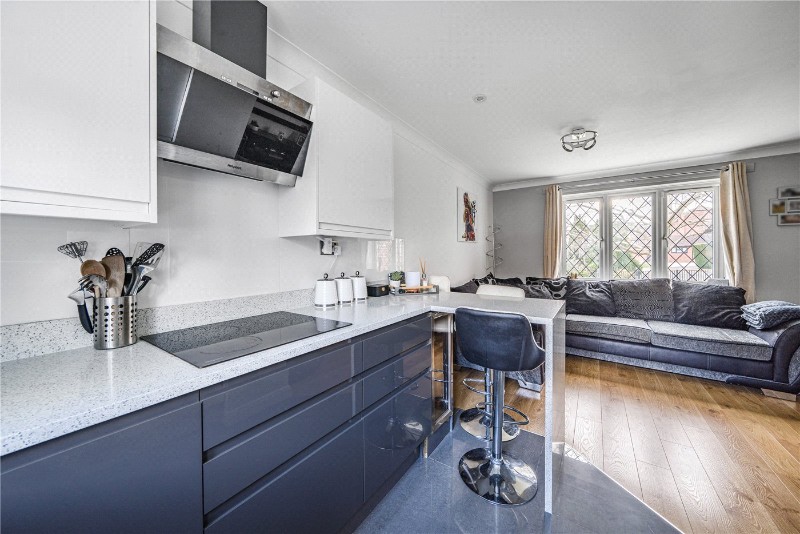 Shepherds Chase, Bagshot, Surrey, GU19