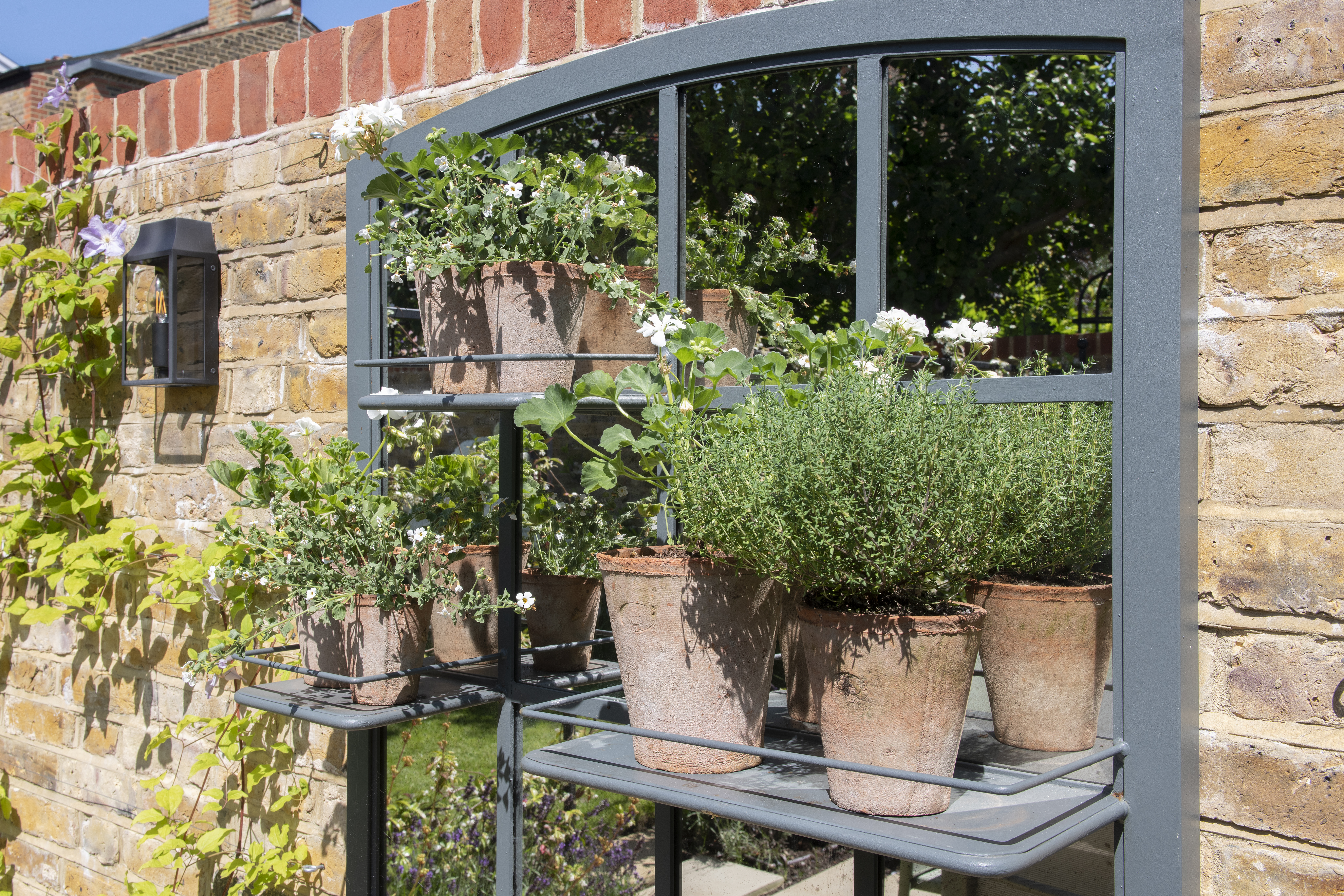3-joanna-archer-garden-design_tom-st-aubyn-photography